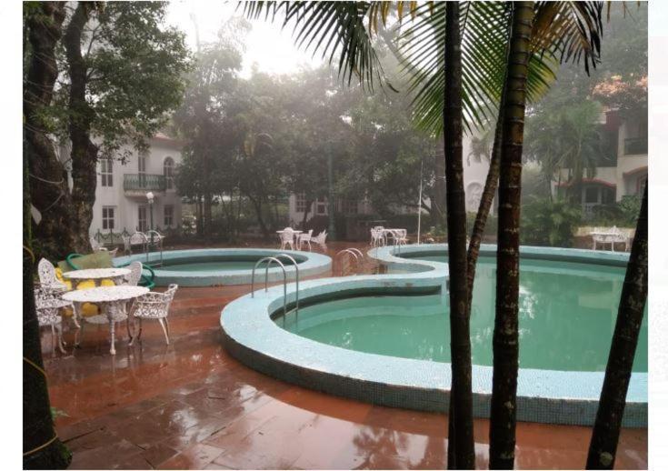Ty Anand Ritz Matheran Exterior photo