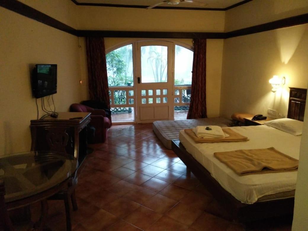 Ty Anand Ritz Matheran Exterior photo