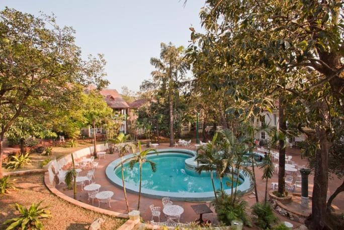 Ty Anand Ritz Matheran Exterior photo